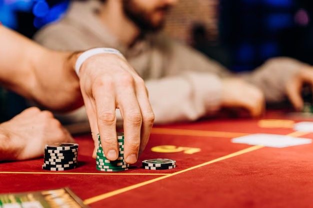 skmbet login mobile app interface showing live dealer tables and sportsbook markets